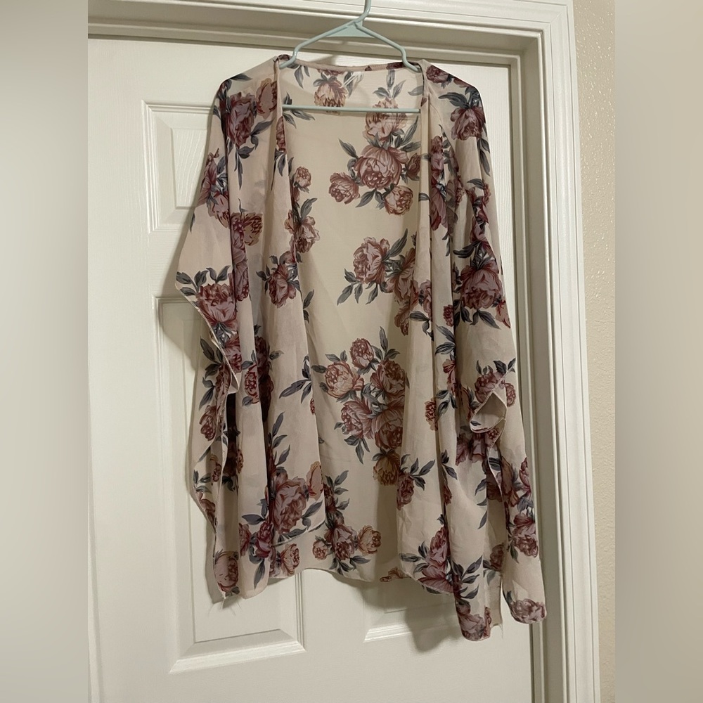 Floral shawl